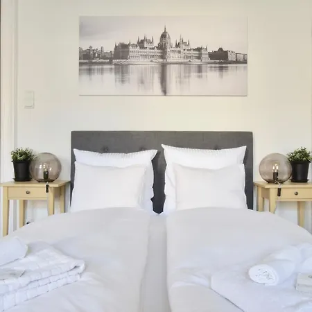 Standard Apartment By Hi5 - Dessewffy 39 Budapešť Exteriér fotografie